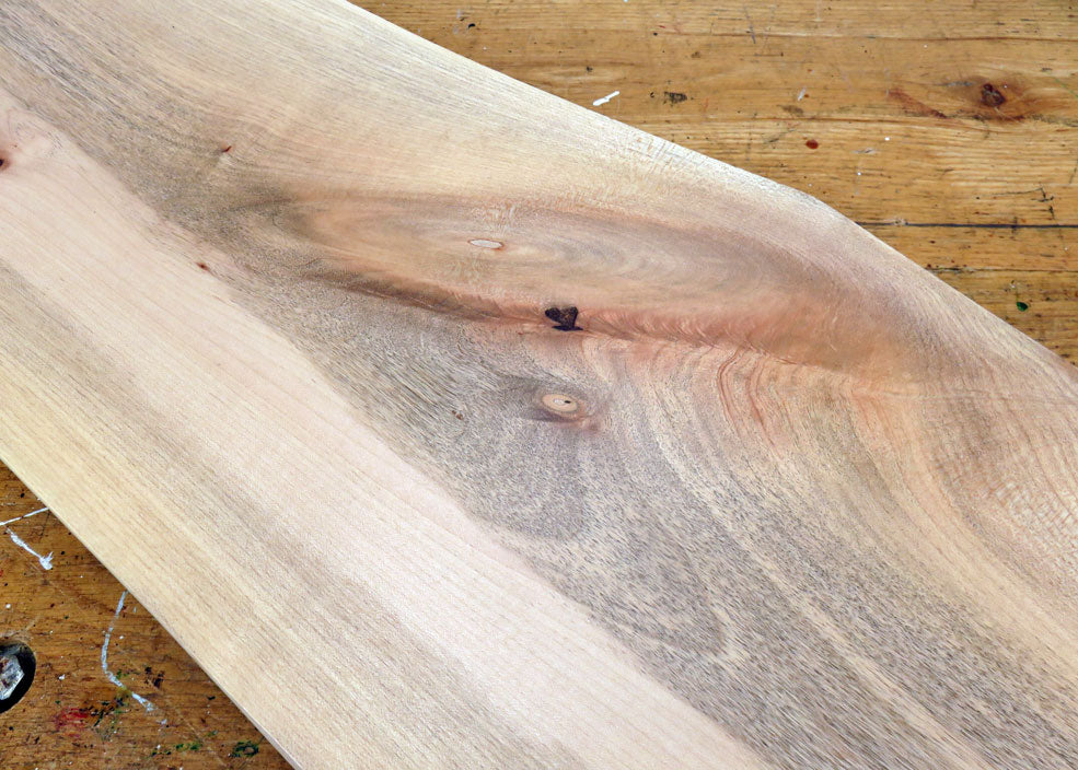 Maple wood serving board with smooth finish and pan handle design